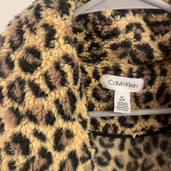 Calvin Klein Cheetah Print Sweater - Picture 2 of 5
